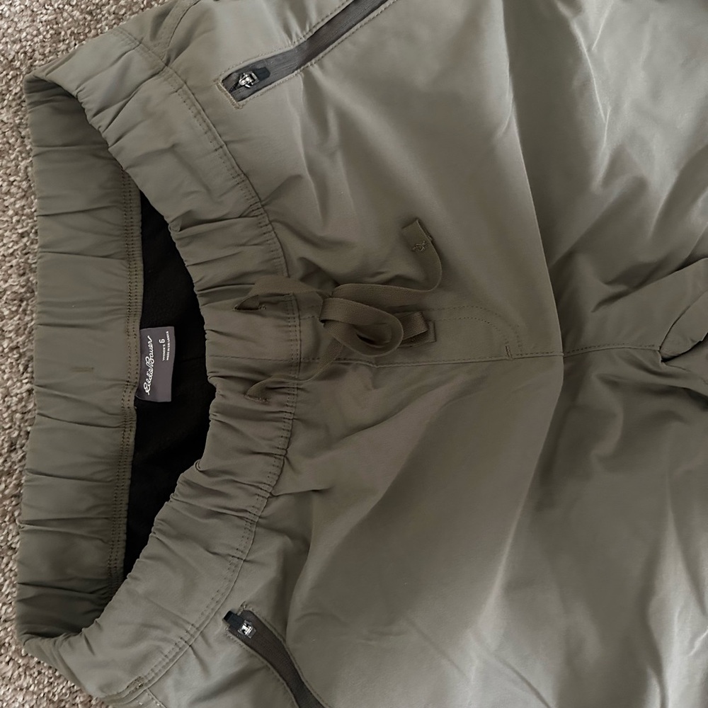 Eddie Bauer Women's Olive Ankle Jeans